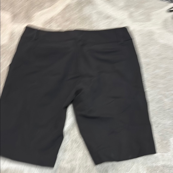 Solemio Black Bermuda Shorts Tailored Fit - Picture 5 of 5
